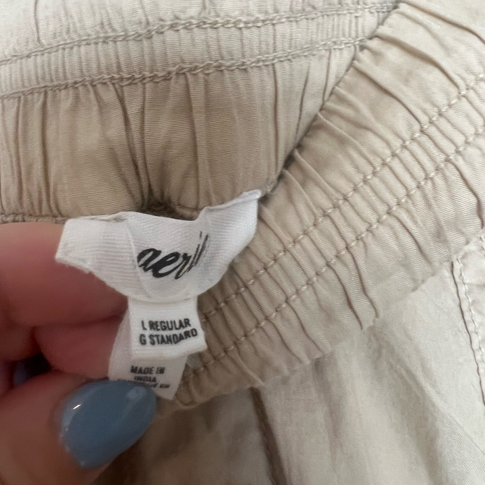 Aerie Tan Easiest Cargo Wide Leg Pants women’s large - Picture 4 of 5